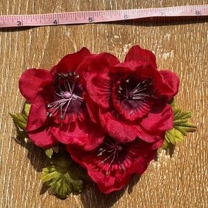 Red Triple Floral Hair Clip